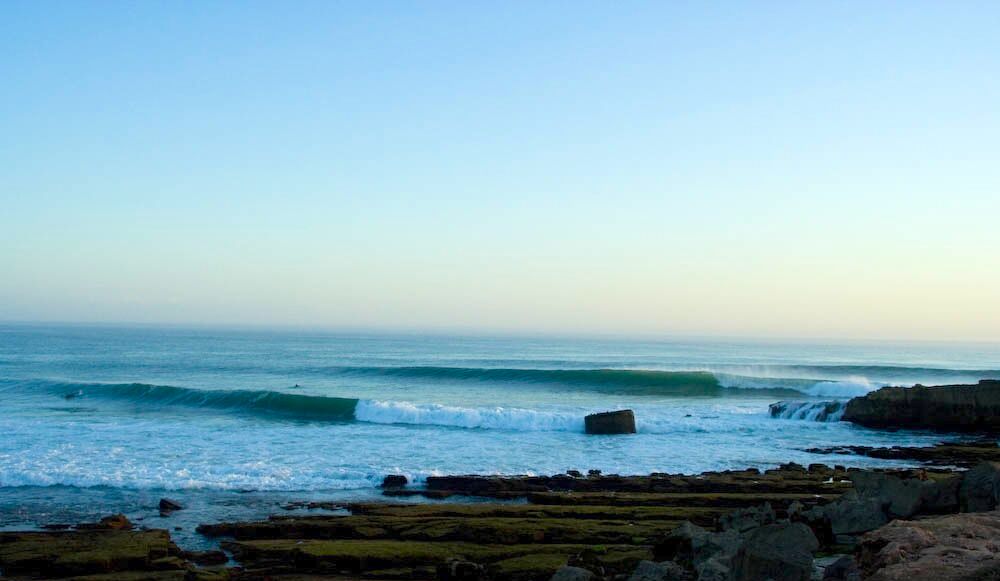 Boilers Surf Spot is a treasure trove for surfers seeking thrilling waves and breathtaking views. This lesser-known surf destination offers a unique blend of powerful swells, challenging breaks,