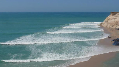 Imin Tourga Surf Spot is one of Morocco's lesser-known yet fantastic surf spots, located near the charming village of Mirleft. This surf destination offers a unique and peaceful surf experience, away from the crowded beaches of more famous Moroccan spots like Taghazout and Agadir.